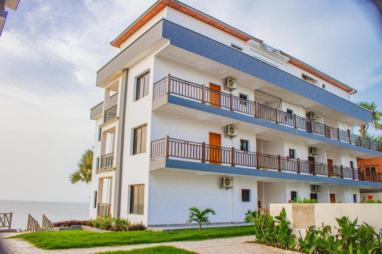 Majula Boutique Hotel Serrekunda Exterior foto